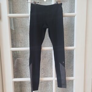 MPG Leggings Black with Gray/Stripped Bottoms Size XS